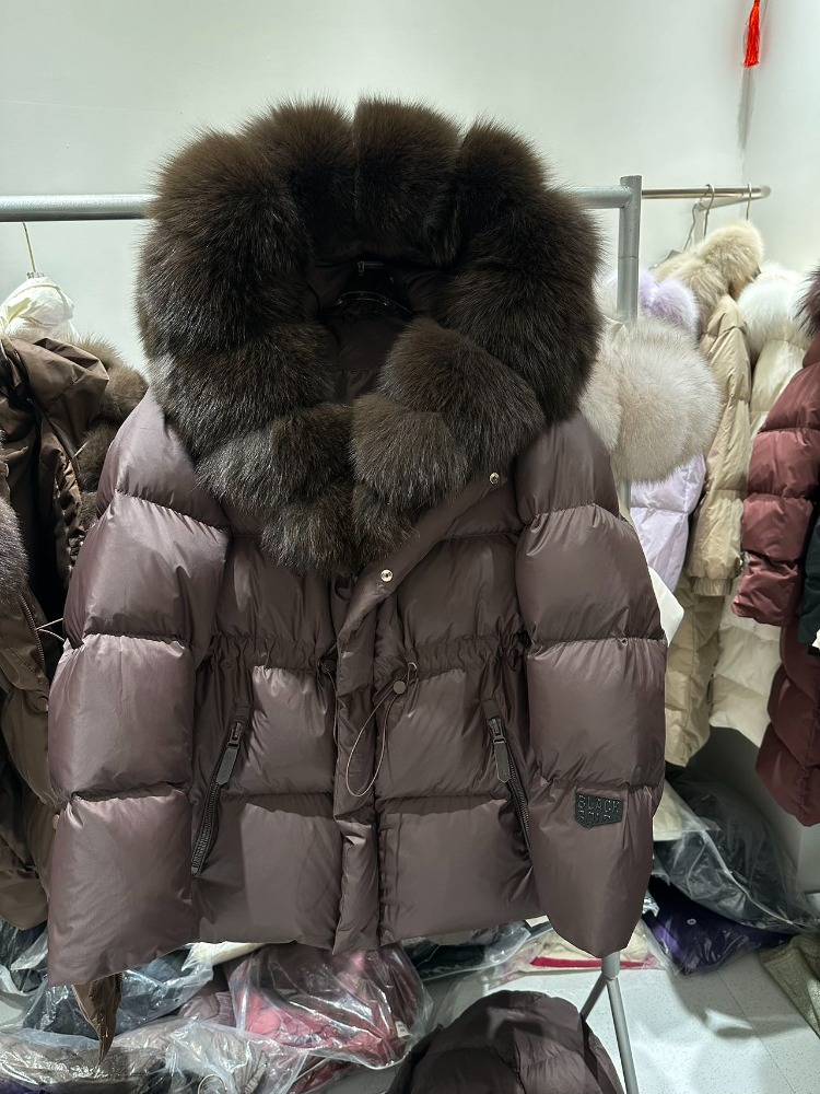 Winter Clothing Store - Kurtka z prawdziwego futra damska moda