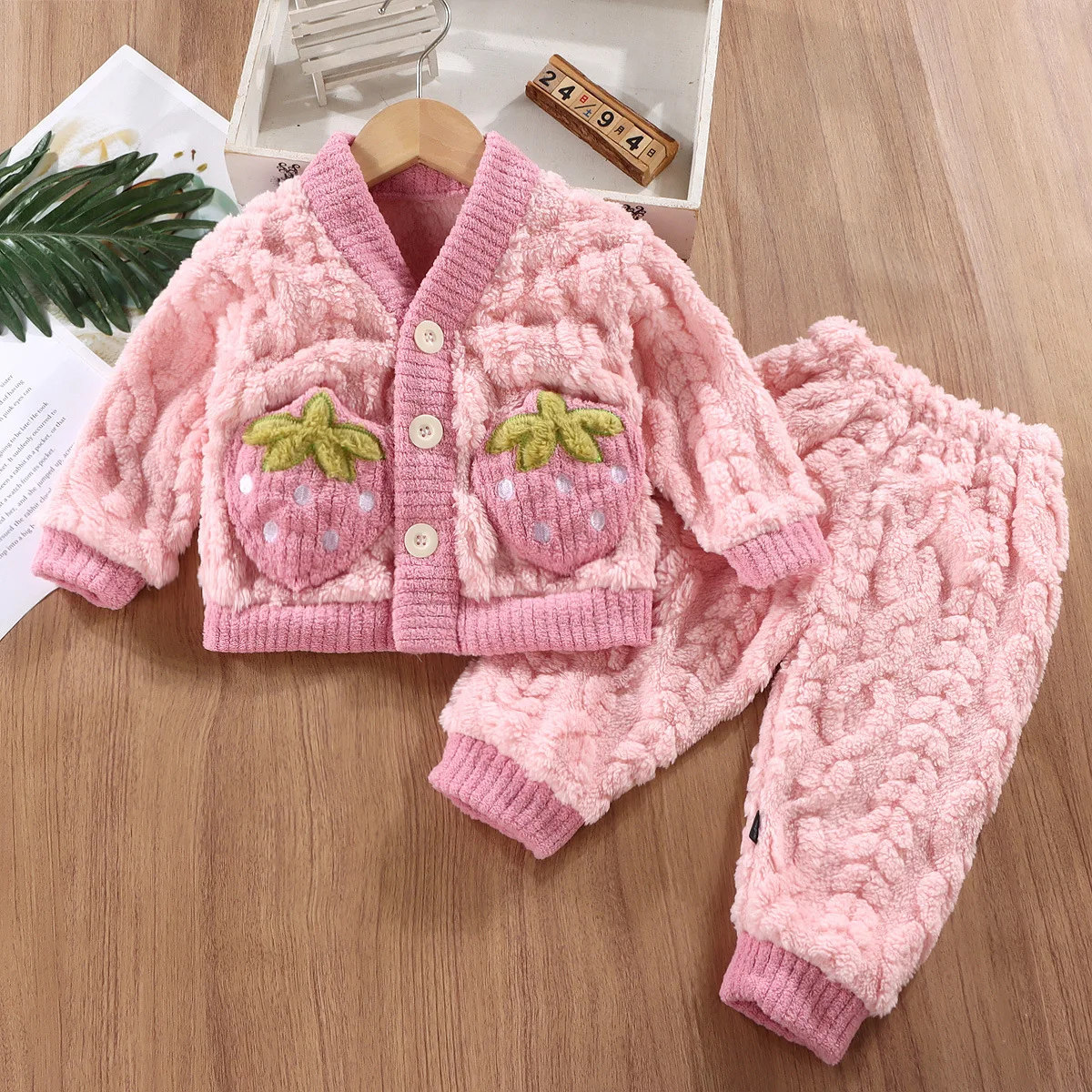 Nowa jesienno-zimowa dziecięca – Winter Clothing Baby Girl recenzja i cena
